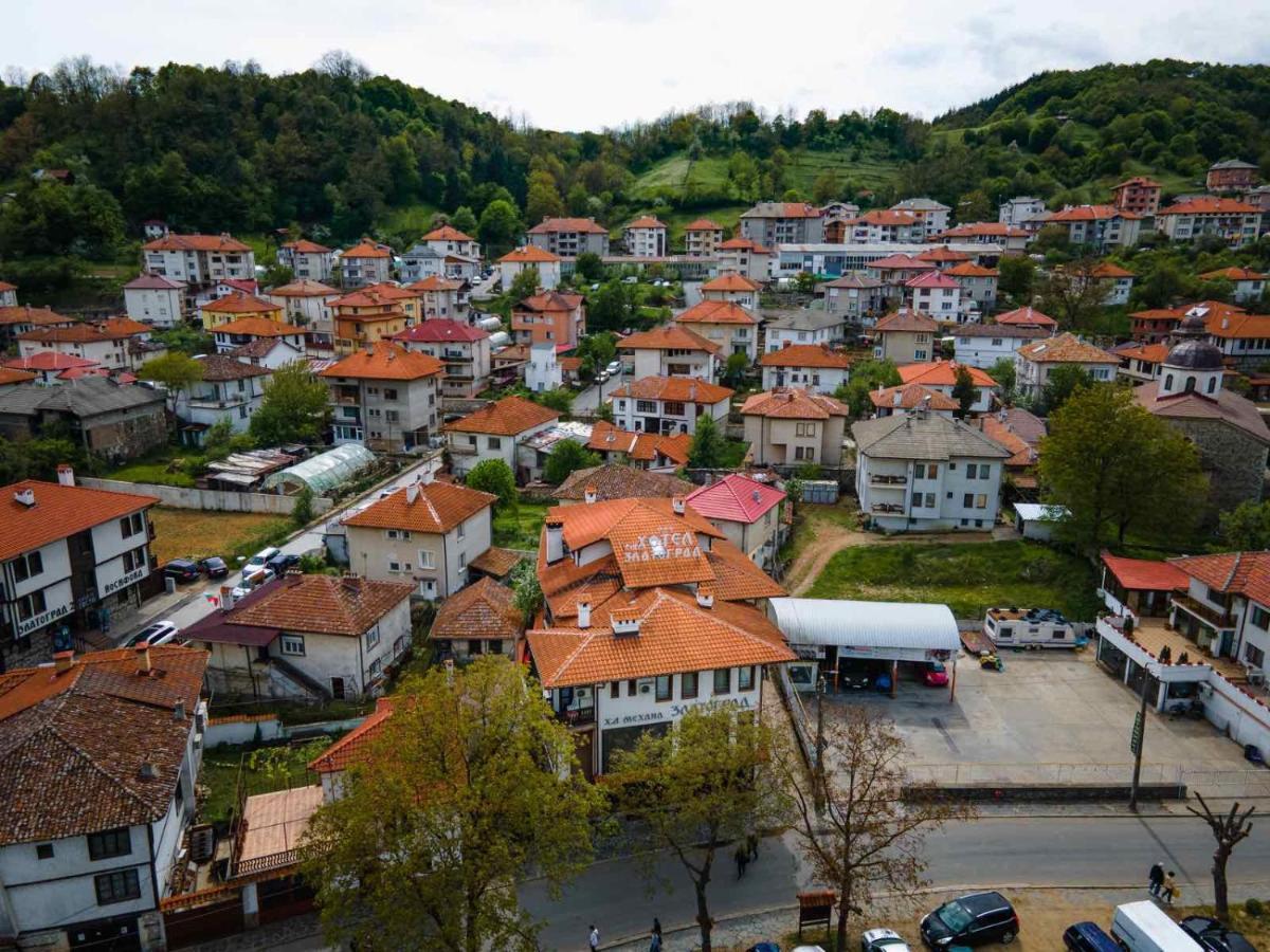 Семеен Хотел Златоград Dış mekan fotoğraf