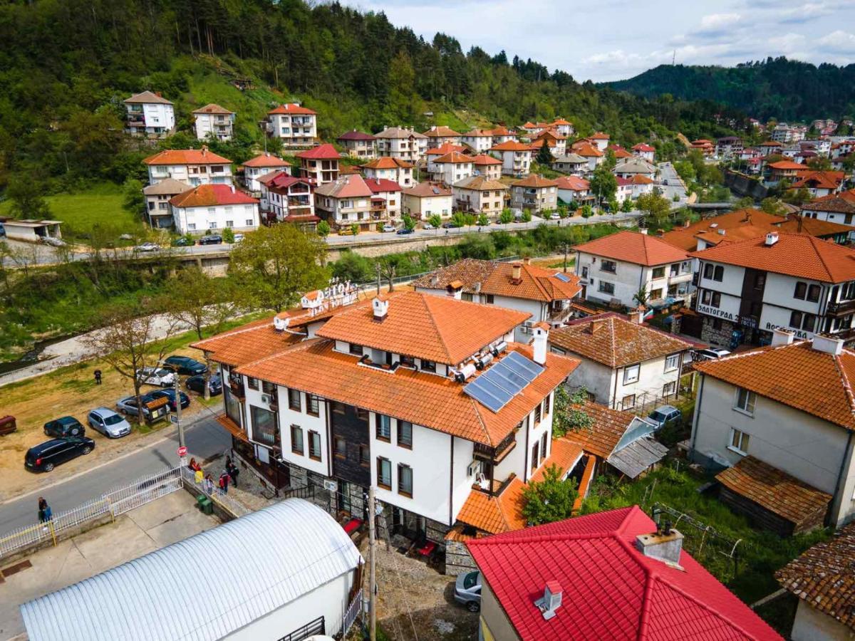 Семеен Хотел Златоград Dış mekan fotoğraf